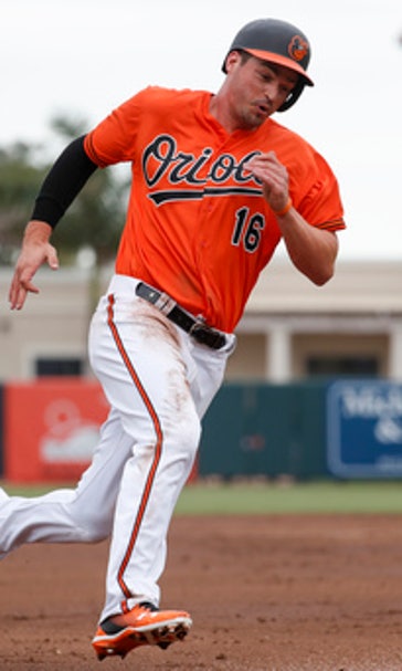 MLB tells Judge recruiting Machado against rules